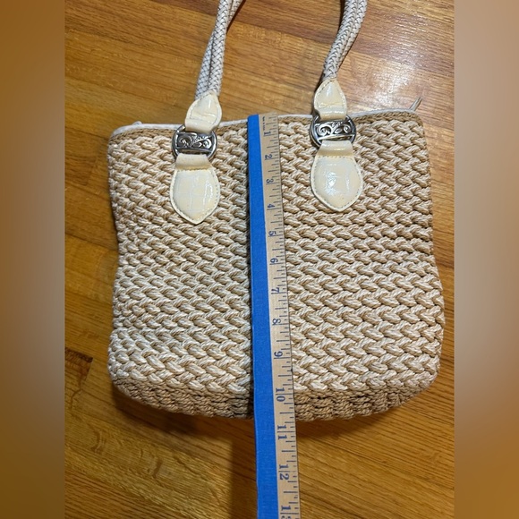 Brighton Summer Straw Tote. - Picture 5 of 9